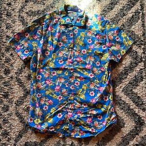 Crown and Ivy Men’s button down